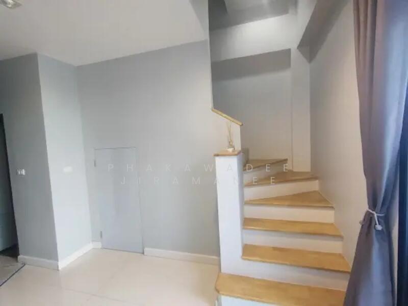 4-BR Semi-detached House, Bangkok, Lat Phrao, Lat Phrao, Bangkok, 4 Bedrooms, 150 sqm, Semi-Detached House (Twin House) For Sale, by Phakawadee Jiramanee, 500036657 - DDproperty.com