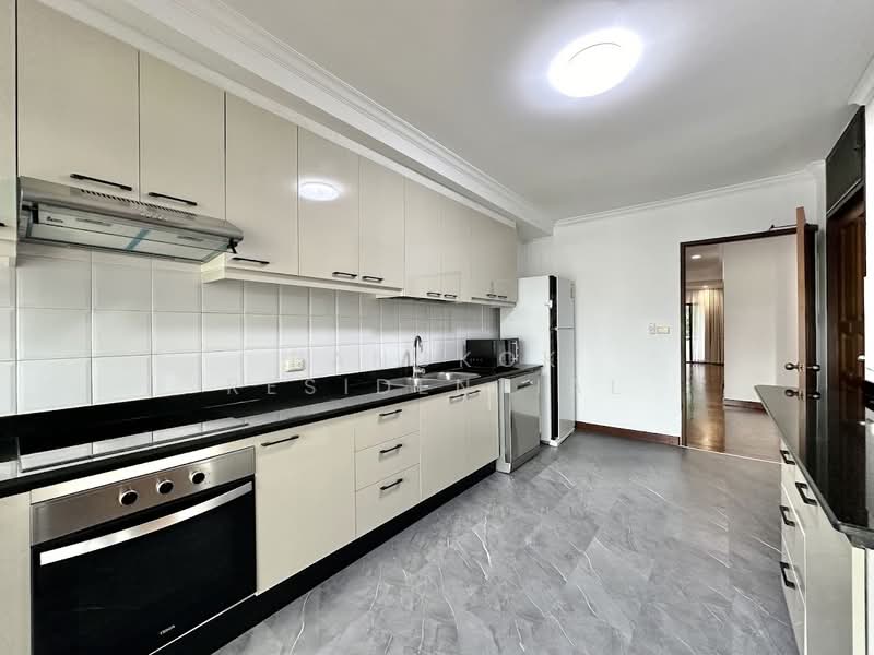 P.R. Home 3, Bangkok, 39-3 Soi Torsak, Khlong Tan Nua, Watthana, Bangkok, 3 Bedrooms, 280 sqm, Apartment For Rent, by Bangkok Residential, 500036702 - DDproperty.com