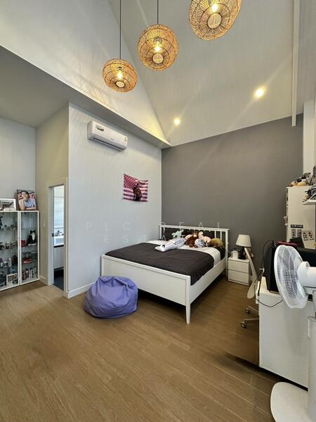 Luxurious Pool Villa at Mabprachan, Chon Buri (Pattaya), Bang Lamung, Bang Lamung (Pattaya), Chon Buri (Pattaya), 3 Bedrooms, 250 sqm, Single Detached House For Sale, by PLC Real Estate, 500036712 - DDproperty.com