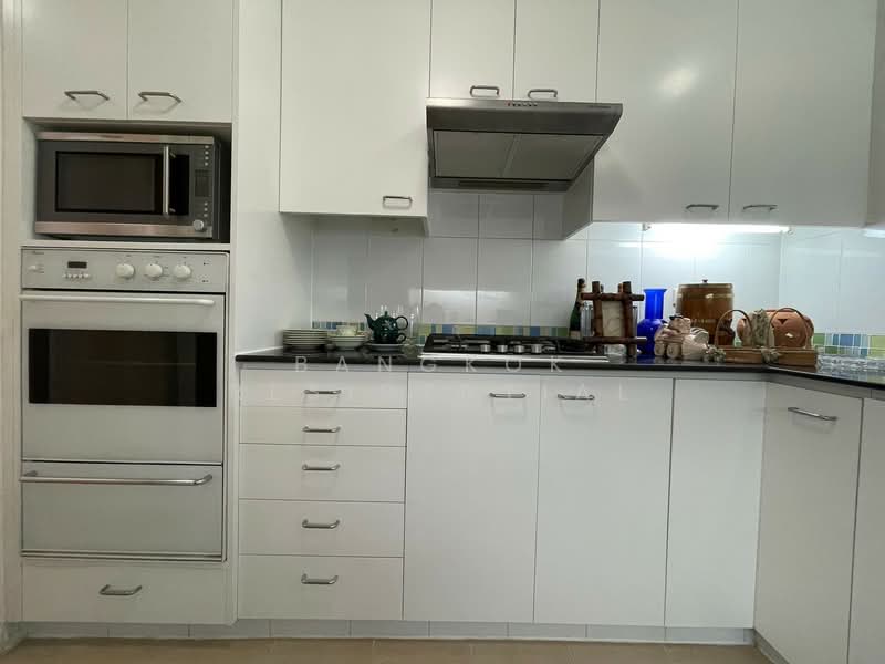 Tipamas Suites : ทิพมาศ สวีท, กรุงเทพ, ถนนสาทรใต้, ทุ่งมหาเมฆ, สาทร, กรุงเทพ, 148 ตร.ม., อพาร์ทเมนท์ ให้เช่า, โดย Bangkok Residential, 500036725 - DDproperty.com