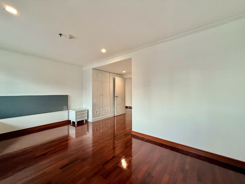 Sethiwan Residence, Bangkok, Soi Sukhumvit 13, Khlongtoei Nua, Watthana, Bangkok, 4 Bedrooms, 320 sqm, Apartment For Rent, by Bangkok Residential, 500036788 - DDproperty.com
