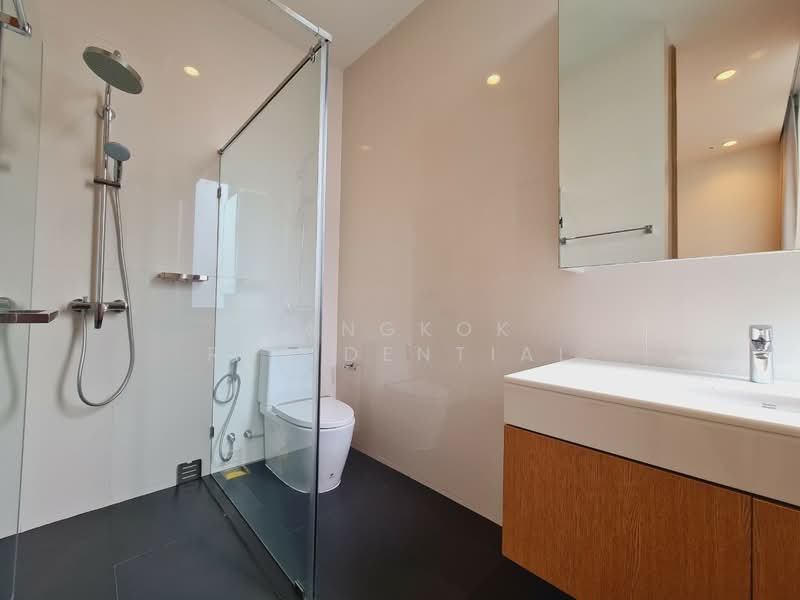 Vana Residence Sukhumvit 26, Bangkok, 38 Soi Attrakravee1, Sukhumvit 26 Road, Khong Tan, Khlong Toei, Bangkok, 3 Bedrooms, 210 sqm, Condo For Rent, by Bangkok Residential, 500036826 - DDproperty.com