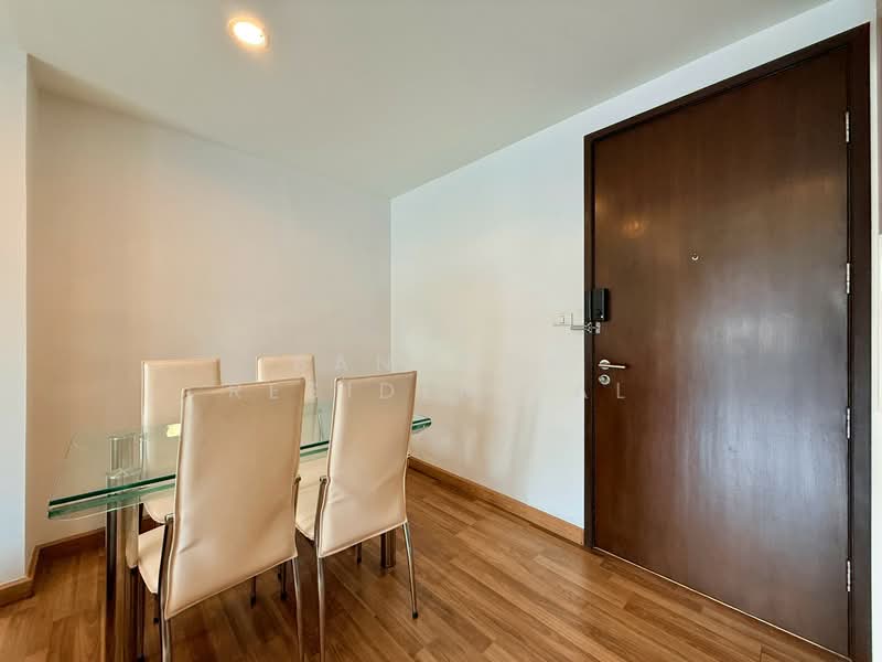 Y.O. Place, Bangkok, 223 Soi Sai Nam Thip 2, Khlong Toei, Khlong Toei, Bangkok, 3 Bedrooms, 111 sqm, Apartment For Rent, by Bangkok Residential, 500036880 - DDproperty.com