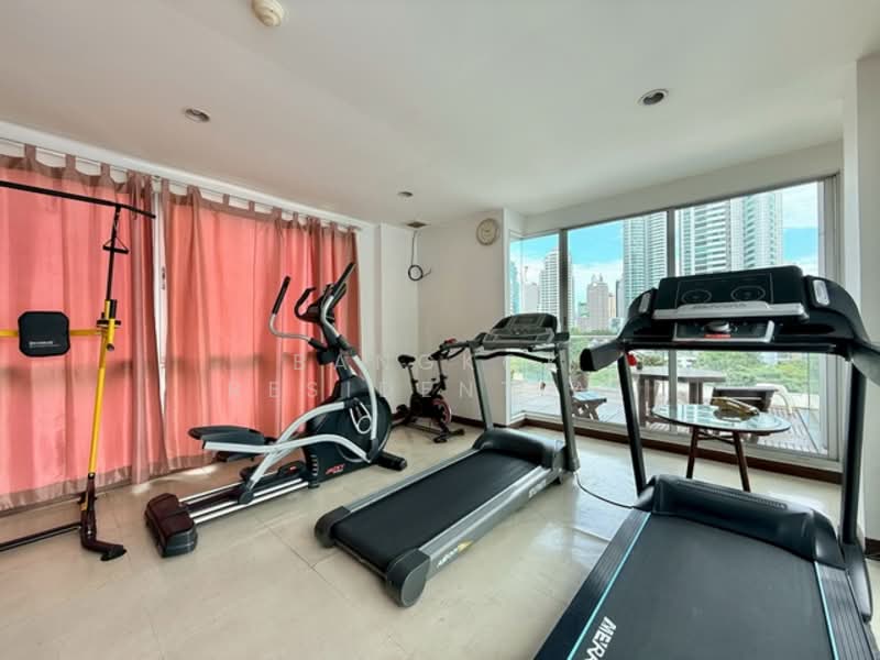 Y.O. Place, Bangkok, 223 Soi Sai Nam Thip 2, Khlong Toei, Khlong Toei, Bangkok, 3 Bedrooms, 111 sqm, Apartment For Rent, by Bangkok Residential, 500036880 - DDproperty.com