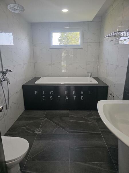 House for sale in East Pattaya, Chon Buri (Pattaya), Bang Lamung, Bang Lamung (Pattaya), Chon Buri (Pattaya), 3 Bedrooms, 324 sqm, Single Detached House For Sale, by PLC Real Estate, 500036991 - DDproperty.com