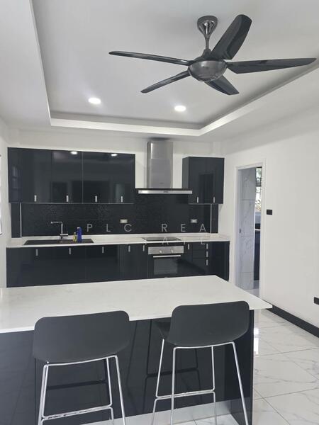 House for sale in East Pattaya, Chon Buri (Pattaya), Bang Lamung, Bang Lamung (Pattaya), Chon Buri (Pattaya), 3 Bedrooms, 324 sqm, Single Detached House For Sale, by PLC Real Estate, 500036991 - DDproperty.com