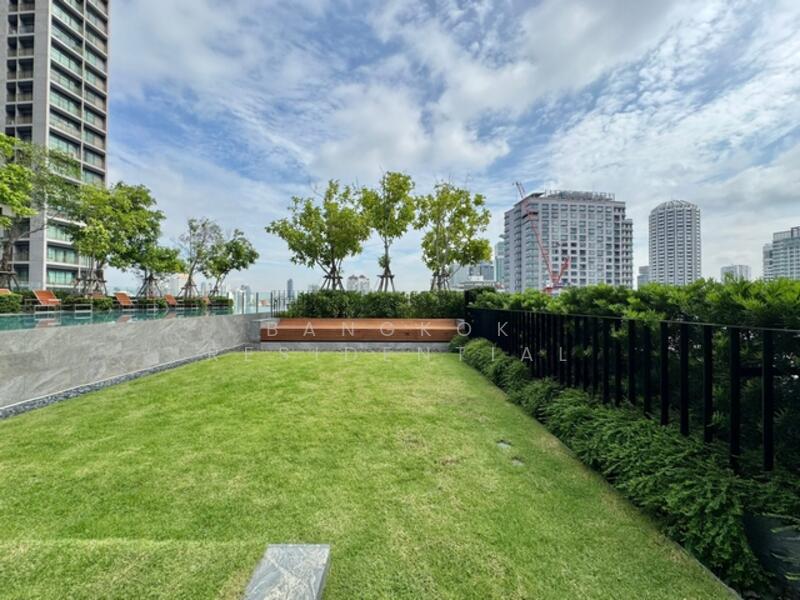 The Esse Sukhumvit 36, Bangkok, Soi Sukhumvit 36, Sukhumvit Road, Phra Kanong, Khlong Toei, Bangkok, 1 Bedroom, 45 sqm, Condo For Rent, by Bangkok Residential, 500037041 - DDproperty.com