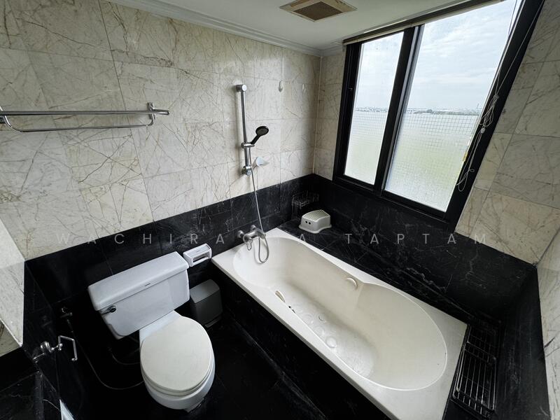 ขาย - Prestige Condominium (Thana City Prestige) : เพรสทิจ คอนโด (ธนา ซิตี้ เพรสทีจ), สมุทรปราการ