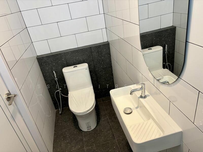 บ้านทาวน์เฮาส์ 2 ชั้น บนถนนหลักซอยโชคชัย 4 ซอย 55, กรุงเทพ, ลาดพร้าว, ลาดพร้าว, กรุงเทพ, 120 ตร.ม., ทาวน์เฮ้าส์ ขาย, โดย Nissita Jitreengam, 500037262 - DDproperty.com