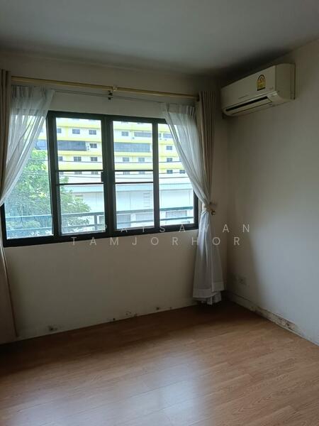 ขาย - Le Chateau Condominium Rama 9 : เลอ ชาโตว์ คอนโดมีเนียม พระราม 9, กรุงเทพ