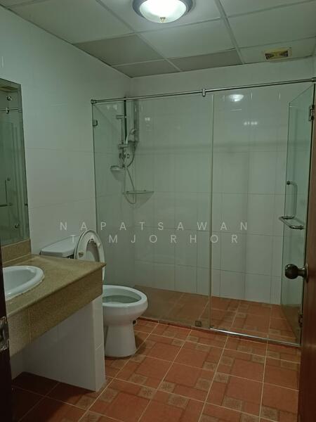 ขาย - Le Chateau Condominium Rama 9 : เลอ ชาโตว์ คอนโดมีเนียม พระราม 9, กรุงเทพ