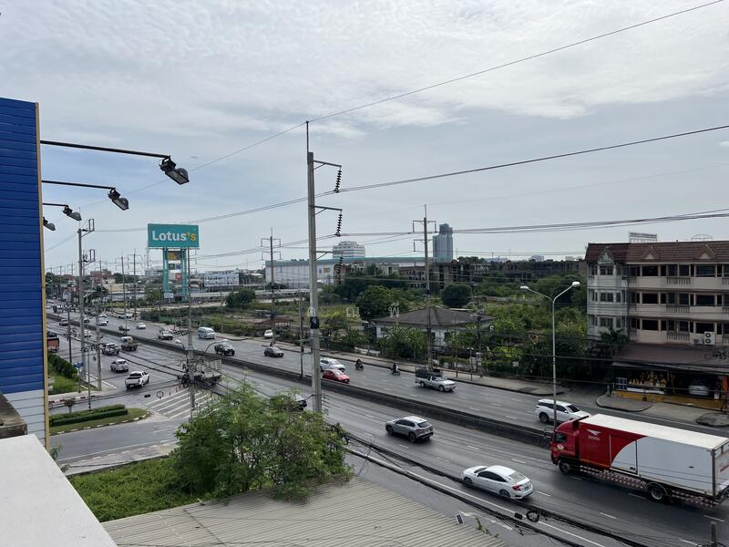 For Sale - โอกาสเป็นของคนเห็นก่อน ขายอาคารพาณิชย์ติดถนนสุวินทวงศ์ ติดถนนใหญ่ ใกล้ 4 แยกมีนบุรี เหมาะเปิดกิจการ, Bangkok