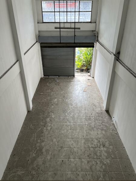 For Sale - โอกาสเป็นของคนเห็นก่อน ขายอาคารพาณิชย์ติดถนนสุวินทวงศ์ ติดถนนใหญ่ ใกล้ 4 แยกมีนบุรี เหมาะเปิดกิจการ, Bangkok