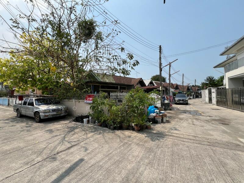 For Sale - ทาวน์เฮ้าส์เสม็ด ชลบุรี, Chon Buri