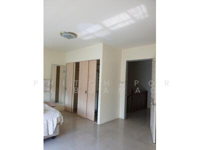 ขาย - ทาวน์เฮาท์ 3-ห้องนอน, กรุงเทพ