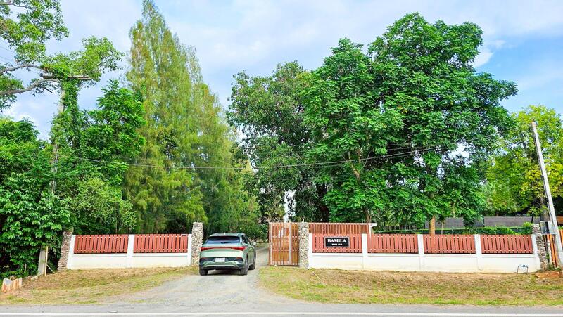 For Sale - ขายบ้านพักริมทะเล บนที่ดิน 2 ไร่ 20 ตร.ว. กุยบุรี ประจวบคีรีขันธ์, Prachuap Khiri Khan