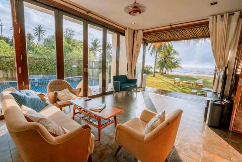 For Sale - ขายบ้านพักริมทะเล บนที่ดิน 2 ไร่ 20 ตร.ว. กุยบุรี ประจวบคีรีขันธ์, Prachuap Khiri Khan