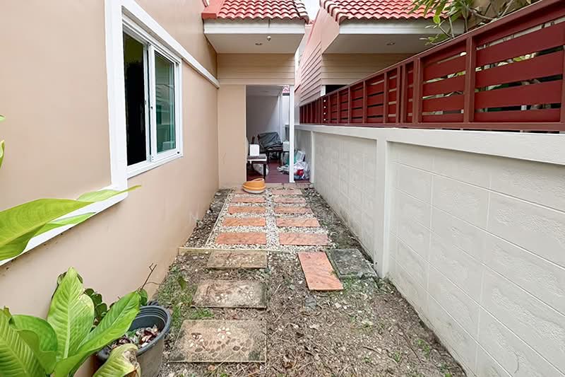 บุรีรมย์ วงแหวนฯ – ปิ่นเกล้า, Nonthaburi, Plai Bang, Bang Kruai, Nonthaburi, 3 Bedrooms, 160 sqm, Semi-Detached House (Twin House) For Sale, by NTBHOME, 500038212 - DDproperty.com