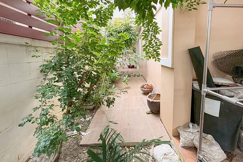 บุรีรมย์ วงแหวนฯ – ปิ่นเกล้า, Nonthaburi, Plai Bang, Bang Kruai, Nonthaburi, 3 Bedrooms, 160 sqm, Semi-Detached House (Twin House) For Sale, by NTBHOME, 500038212 - DDproperty.com