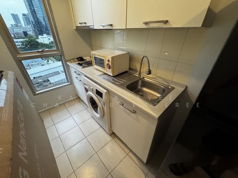 Life @ Sathorn 10, Bangkok, 48 Soi Sathorn 10, Sathorn Road, Silom, Bang Rak, Bangkok, 2 Bedrooms, 64 sqm, Condo For Sale, by Kanthayavee Chaicharoenseree, 500038245 - DDproperty.com
