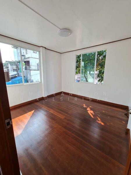 ให้เช่า - บ้าน 3-ห้องนอน, กรุงเทพ