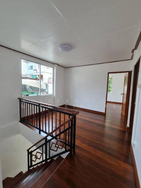 ให้เช่า - บ้าน 3-ห้องนอน, กรุงเทพ