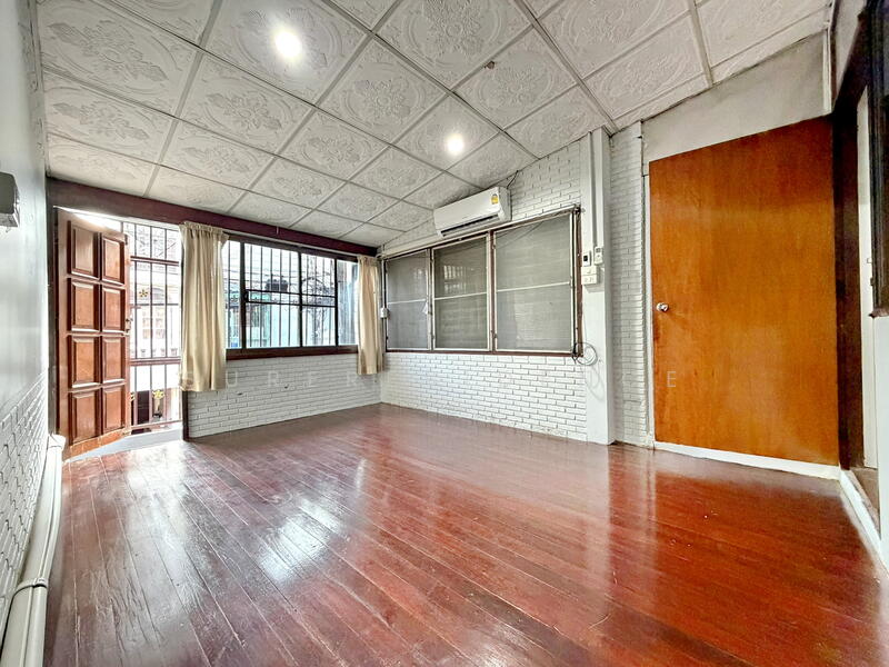 ให้เช่า - HK0640♛ให้เช่า ทาวน์เฮ้าส์ 2 ห้องนอน⚝ทาวน์เฮ้าส์♜ใกล้MRTห้วยขวาง∞099-5919653,065-9423251, กรุงเทพ