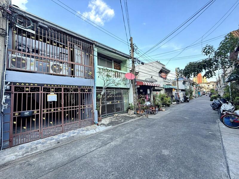 ให้เช่า - HK0640♛ให้เช่า ทาวน์เฮ้าส์ 2 ห้องนอน⚝ทาวน์เฮ้าส์♜ใกล้MRTห้วยขวาง∞099-5919653,065-9423251, กรุงเทพ