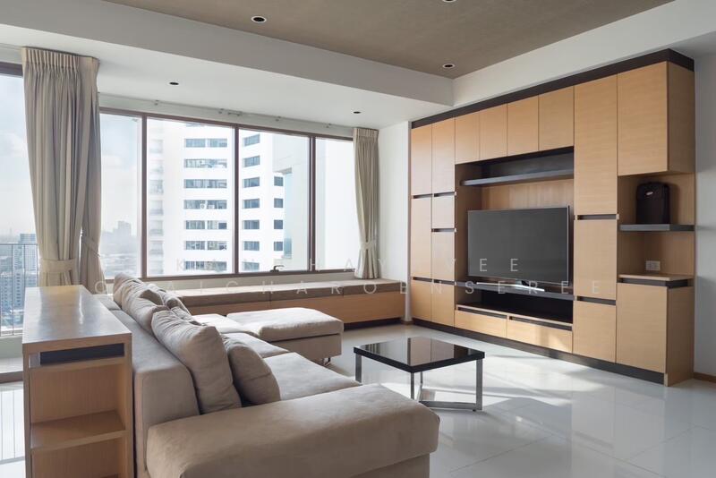 For Rent - The Emporio Place, Bangkok