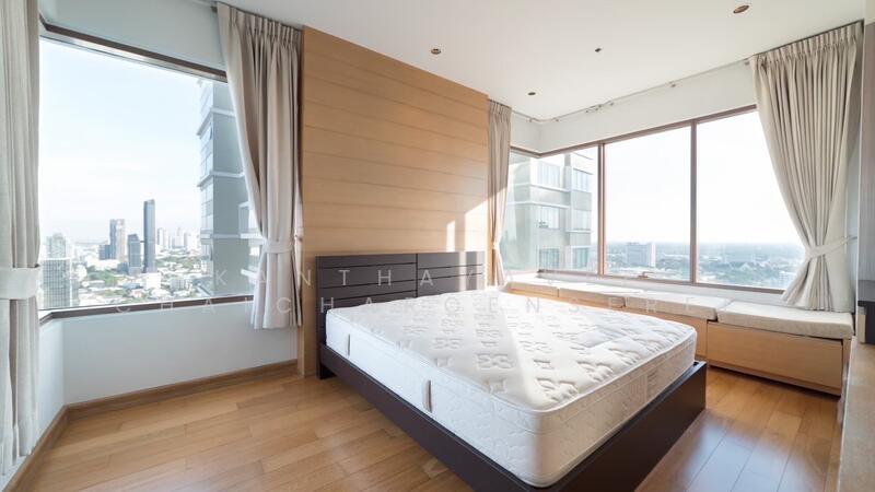 For Rent - The Emporio Place, Bangkok
