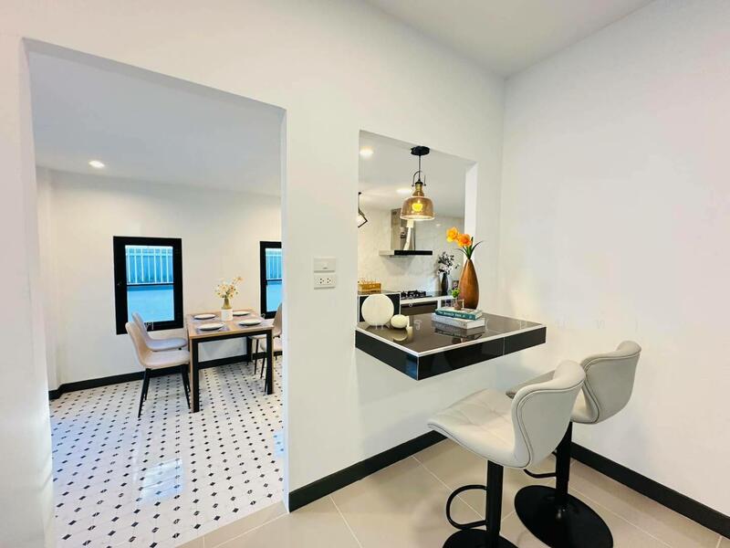 ขาย - หมู่บ้านซื่อตรง ถนนสุวินทวงศ์ ซอย 29 แขวงลำผักชี เขตหนองจอก, กรุงเทพ