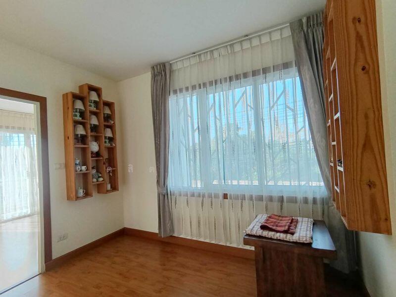 For Rent - ให้เช่าบ้านเดี่ยวหลังริม ม.ซีซั่นวัลเล่ย์ สวนเสือ ศรีราชา, Chon Buri