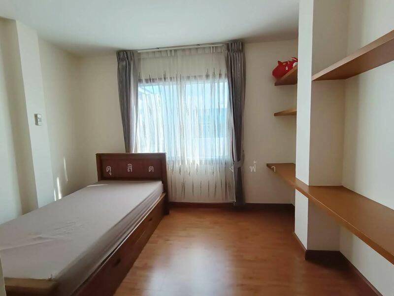 For Rent - ให้เช่าบ้านเดี่ยวหลังริม ม.ซีซั่นวัลเล่ย์ สวนเสือ ศรีราชา, Chon Buri