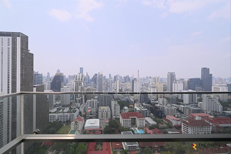 The Esse Asoke, Bangkok, 333 Soi Sukhumvit 21, Sukhumvit Road, Khlongtoei Nua, Watthana, Bangkok, 2 Bedrooms, 78 sqm, Condo For Rent, by Nicha Peerakittikul, 500038971 - DDproperty.com