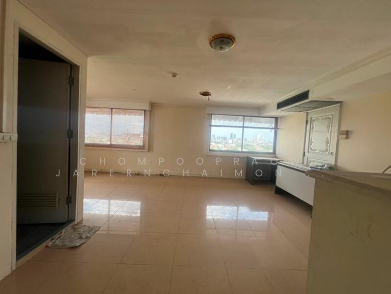 ขาย - Royal Park 3 Ari-Paholyothin : รอยัล ปาร์ค 3 อารีย์ พหลโยธิน, กรุงเทพ