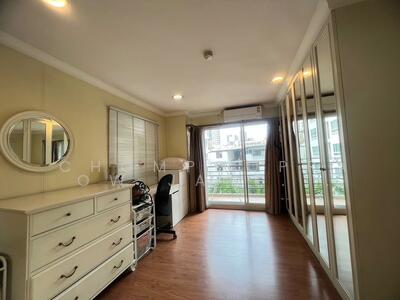 ขาย - Lumpini Suite Sukhumvit 41 : ลุมพินี สวีท สุขุมวิท 41, กรุงเทพ