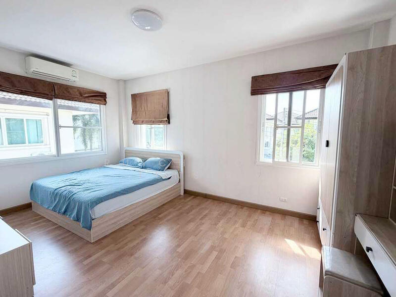 ให้เช่า - บ้านในโครงการคุณภาพ ให้เช่าเดือนละ 35,000 บาท ใกล้ตลาดแม่กวง No.12H486, เชียงใหม่