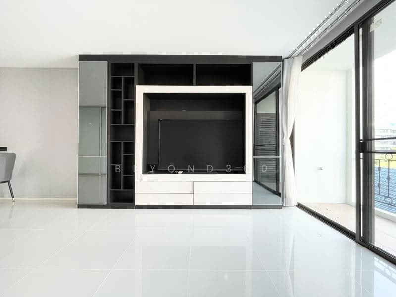 Pearl Residences, Bangkok, Soi Sukhumvit 24, Khong Tan, Khlong Toei, Bangkok, 1 Bedroom, 55 sqm, Condo For Rent, by Beyond360, 500039142 - DDproperty.com