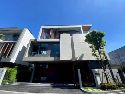 ขาย - The Gentry Phatthanakan 2 : เดอะ เจนทริ พัฒนาการ 2, กรุงเทพ