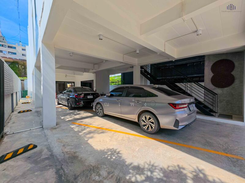 ขาย - ทำเลโฮมออฟฟิศที่หาไม่ได้อีกแล้วในย่านลาดพร้าวซอย 1 !! ขายถูกสุดขนาดที่ดิน 49 ตร.วา, กรุงเทพ