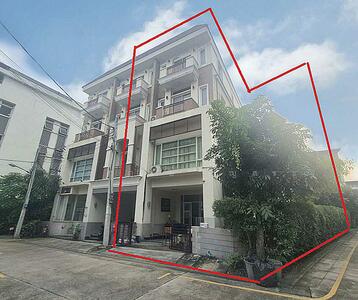 ขาย - Premium Place Ekamai-Ramindra 2 Sukhonthasawat : พรีเมี่ยมเพลส เอกมัย-รามอินทรา 2 สุคนธสวัสดิ์, กรุงเทพ