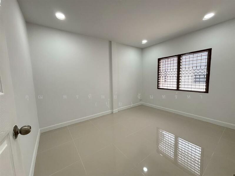 บดินทรรักษา 4 คู้บอน27, Bangkok, Tha Rang, Bang Khen, Bangkok, 3 Bedrooms, 100 sqm, Townhouse For Sale, by คุณ พรทิพย์ จันทร์หา (ปุ๋ย), 500040147 - DDproperty.com
