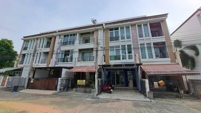 ขาย - Baan Klang Muang Sathorn-Taksin 2 : บ้านกลางเมือง สาทร-ตากสิน 2, กรุงเทพ