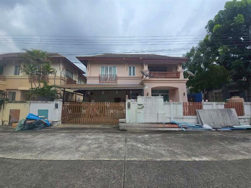 For Sale - Baan Kritsana Watcharaphon, Bangkok