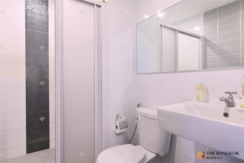 Aspire Rama 9, Bangkok, Soi Rama 9, Rama 9 Road, Huai Khwang, Huai Khwang, Bangkok, 2 Bedrooms, 66 sqm, Condo For Sale, by Sirirut Havee Akehurst, 500040667 - DDproperty.com