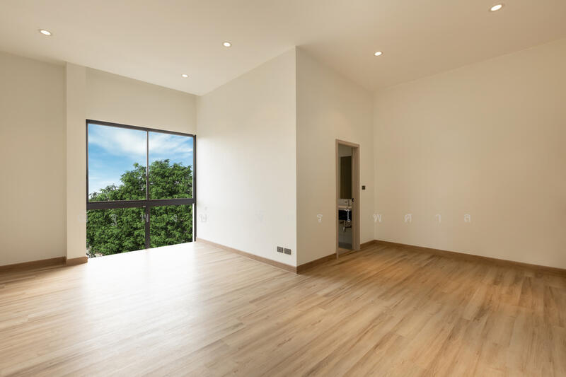 ขาย - บ้านเดี่ยว 3 ชั้น มือหนึ่ง ใจกลางเมืองทองธานี แจ้งวัฒนะ เขตหลักสี่ แขวงทุ่งสองห้อง, กรุงเทพ