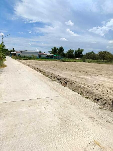 For Sale - Land for sale in Nong Hong, 265 sq m, filled in, next to a concrete road, near Highway 3023-900 m,, Chon Buri (Pattaya)