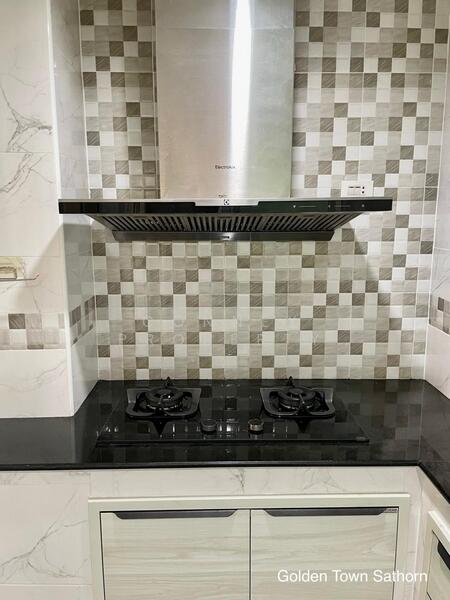 ให้เช่า - Golden Town Sathorn : โกลเด้น ทาวน์ สาทร, กรุงเทพ