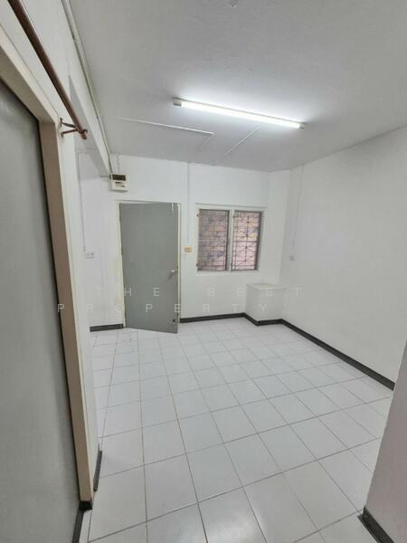 For Sale - Baan Ua-Athorn Wat Nakhon Chuen Chum, Nakhon Pathom