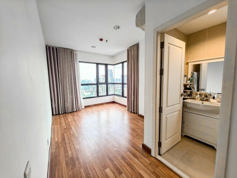 For Sale - The Crest Phahonyothin 11, Bangkok